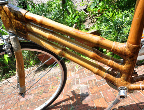 Xe đạp tre sản phẩm xanh với vật liệu từ tre