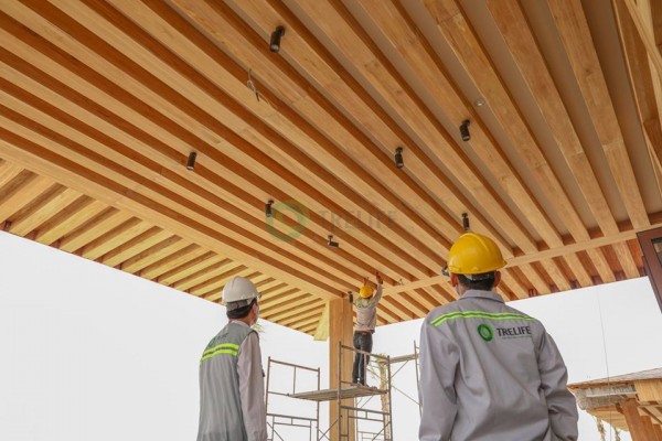 Sàn tre ngoài trời Dự án Alma Resort